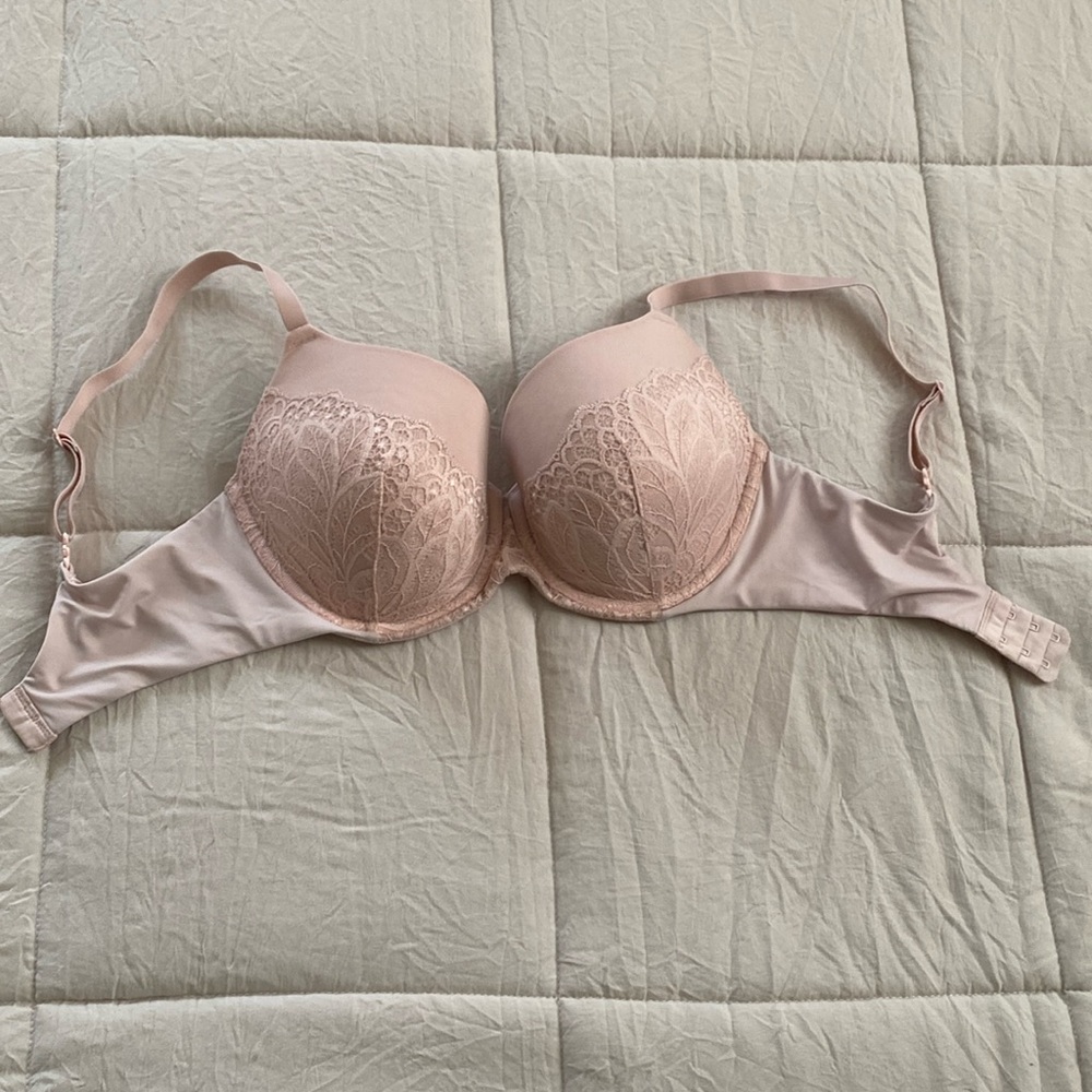 Auden pink lacy bra size 32dd